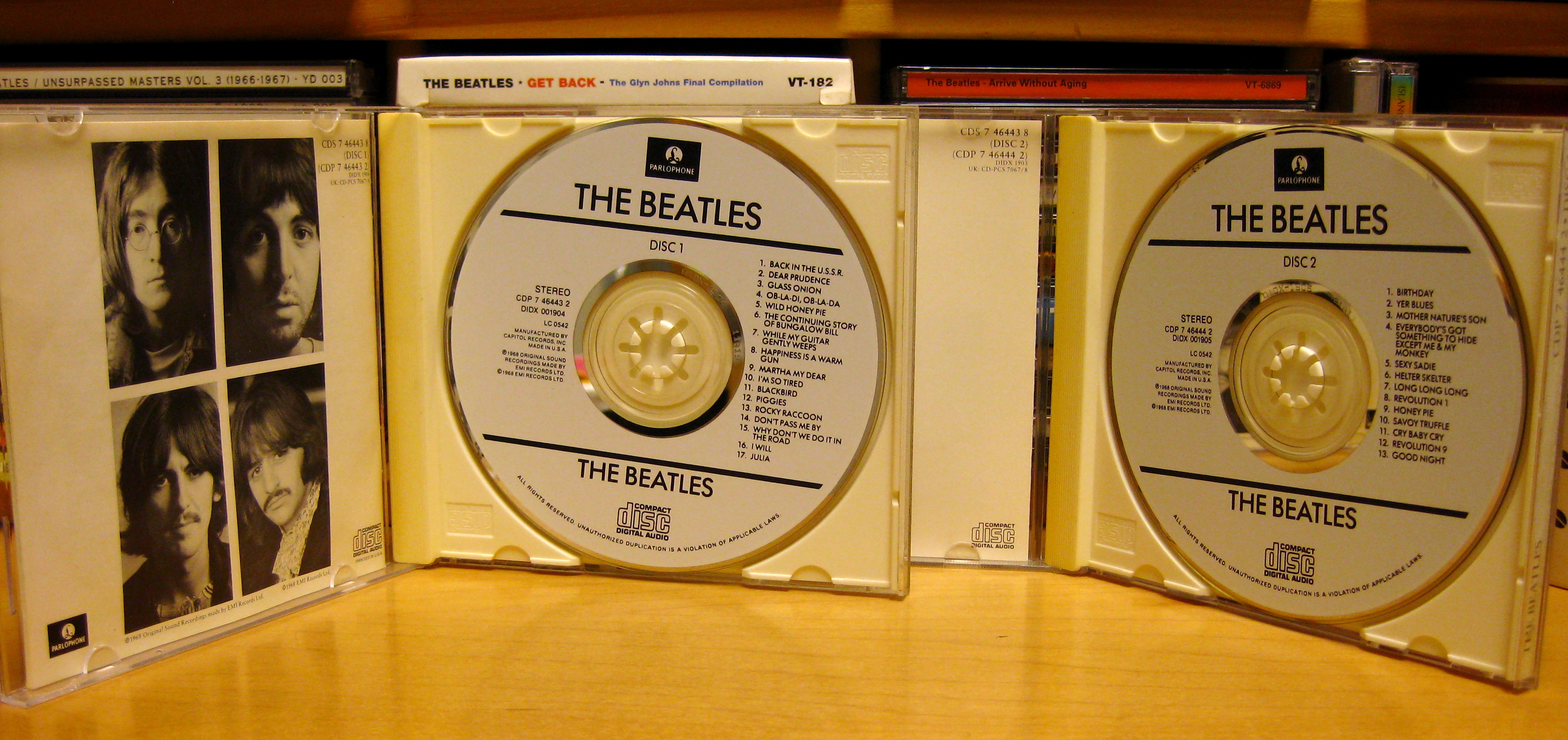  The Beatles (The White Album) [3 CD]: CDs & Vinyl